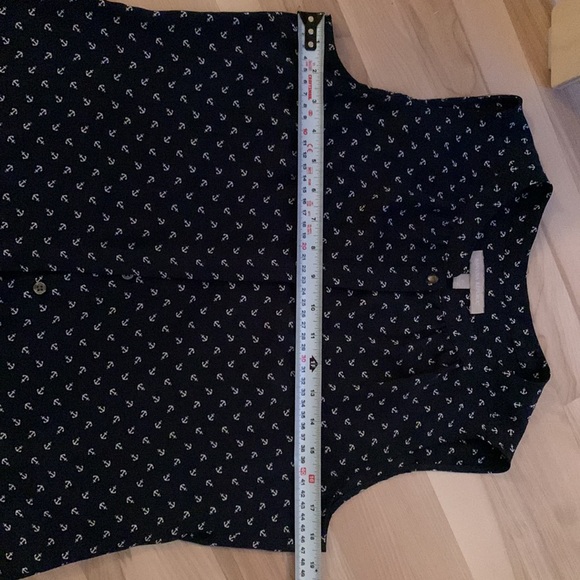 Anchor no sleeves shirt - Picture 3 of 5